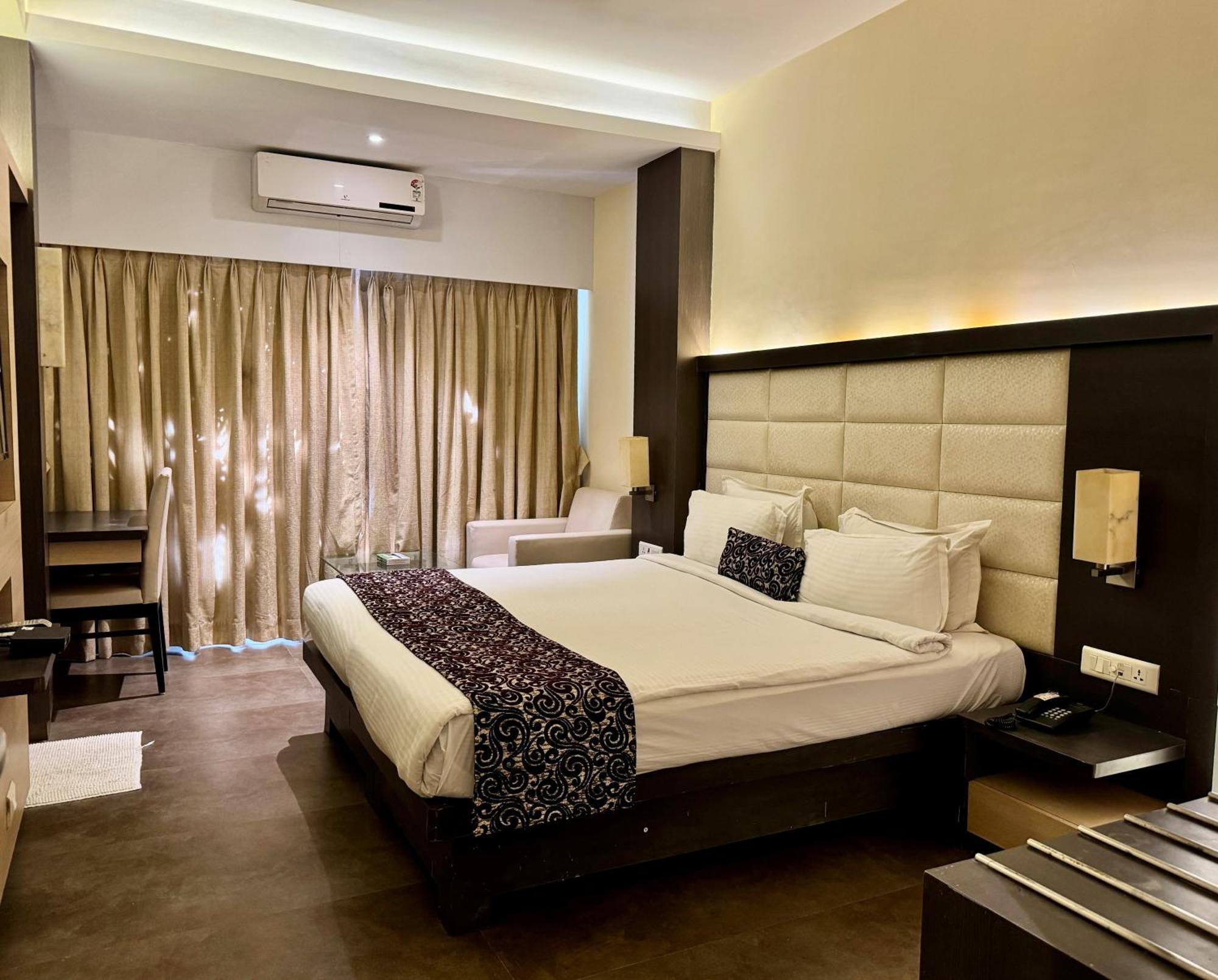 Hotel Galaxy Βομβάη Εξωτερικό φωτογραφία